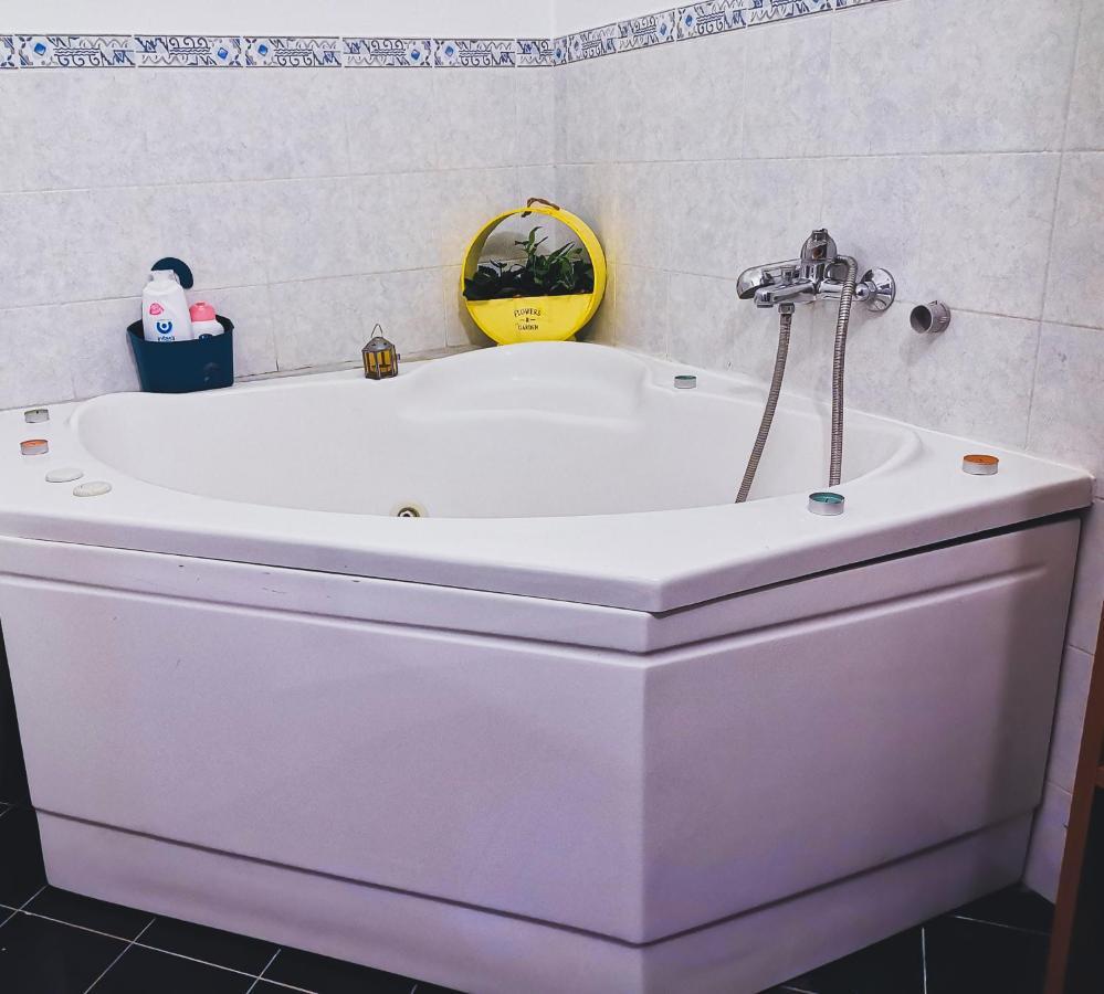Casuzzamia Apartment Palermo Ngoại thất bức ảnh